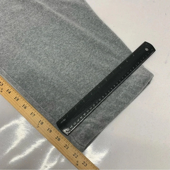 D & D Lifestyle Womans Velour Outfit Size 2X  Gray Pull On Pants  Jacket Buttons - Picture 14 of 16